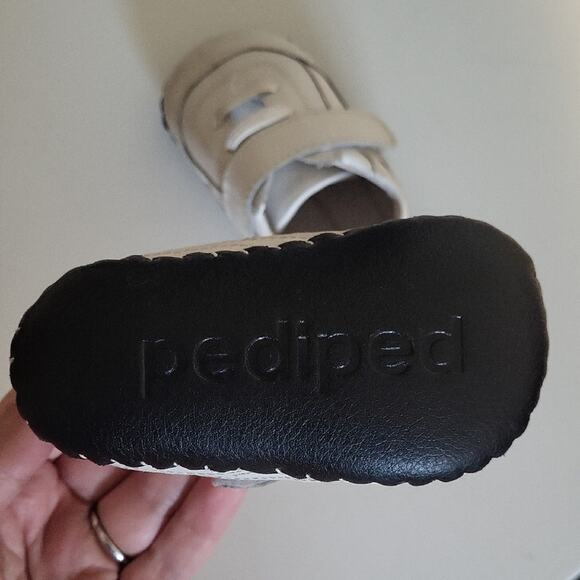 Pediped Soft Gray Baby Walker Shoes - Picture 4 of 10